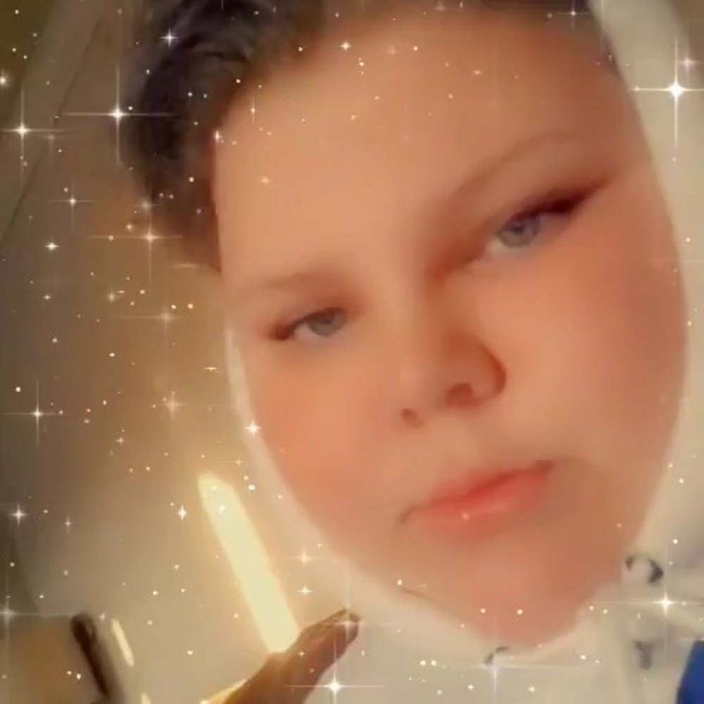 Meet your Posher, Hailey